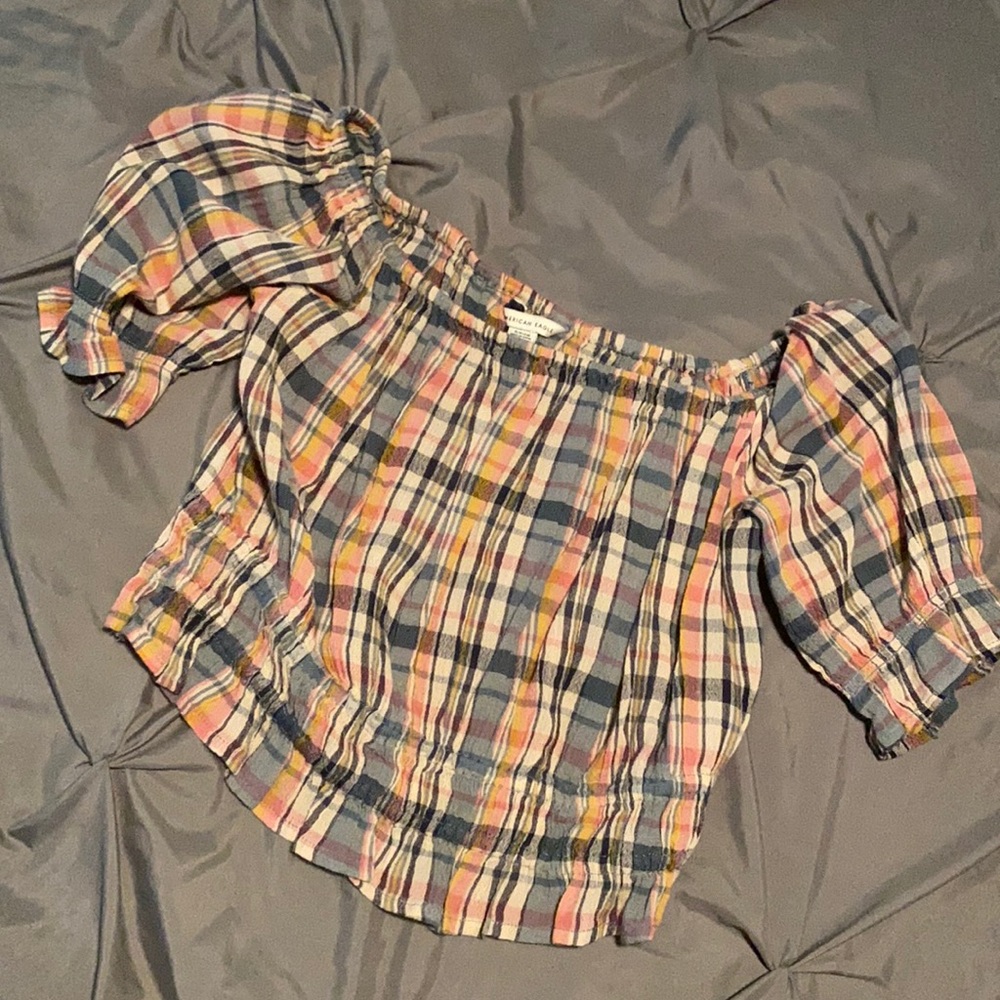 American Eagle crop blouse